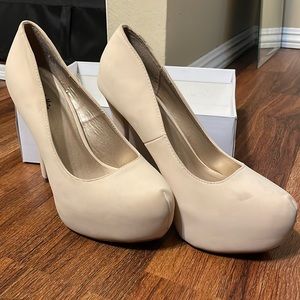 Charlotte Russe Platform Stilettos - 10
